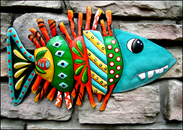 Painted metal toilet paper holder - tropical fish design
